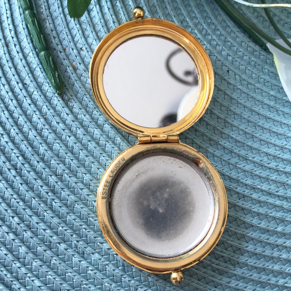 Ester Lauder vintage goldstone compact case - Picture 2 of 6